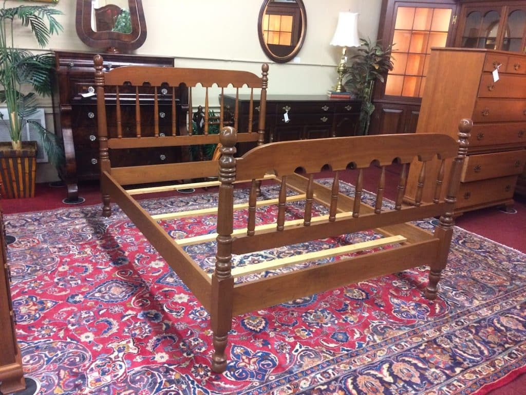 Best Price Spindle Style Bed, Full Size Cherry Bed, Solid Wood, Vintage