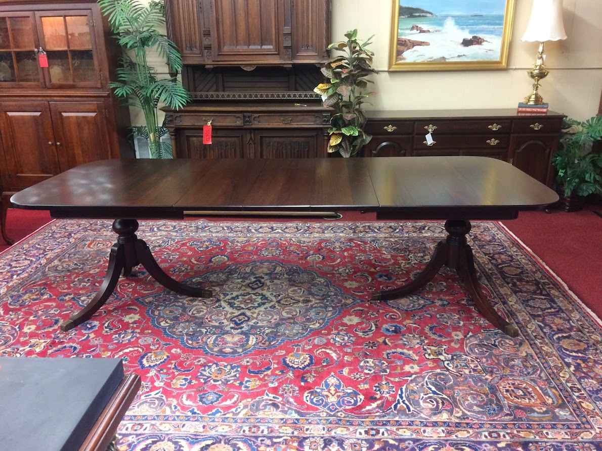 Vintage Dining Table, Mahogany Wood, Georgetown Galleries