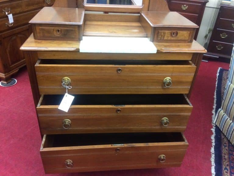 Victorian Dresser with Mirror, Cottage Style Dresser, Vintage Dresser Drawers - Image 7