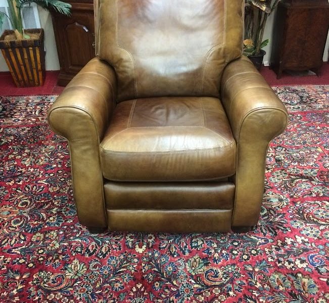 leather recliner 😍 Bohemians