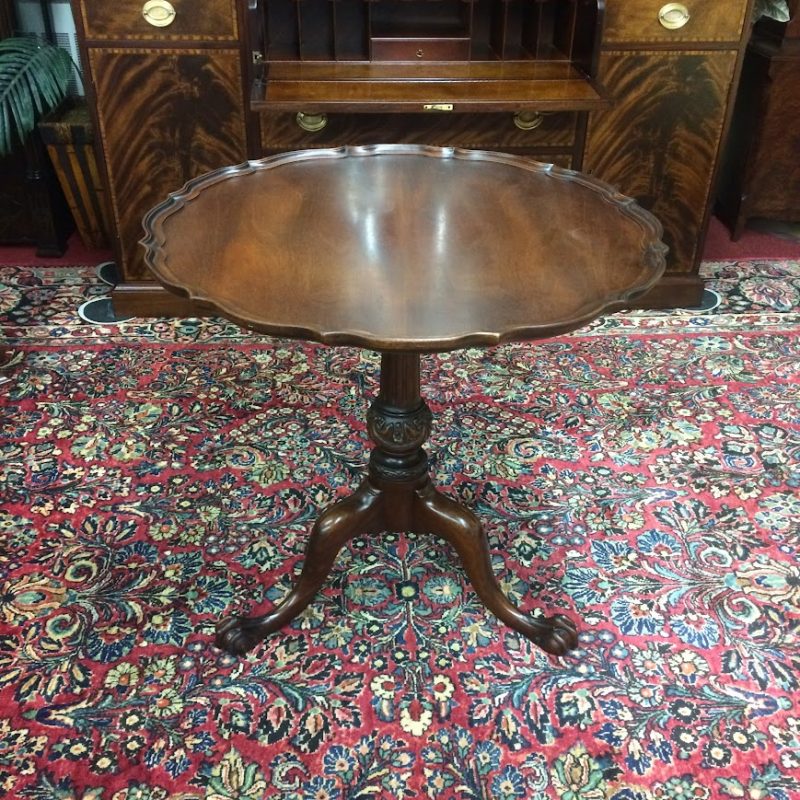 Vintage Piecrust Table, Mahogany Pedestal Table, Imperial Furniture