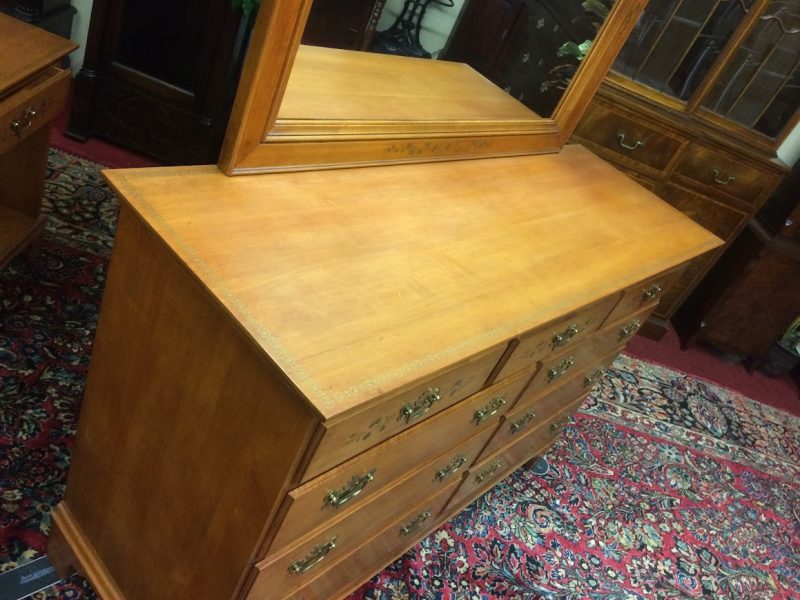 Vintage Dresser with Mirror, Hitchcock Furniture, Maple Dresser