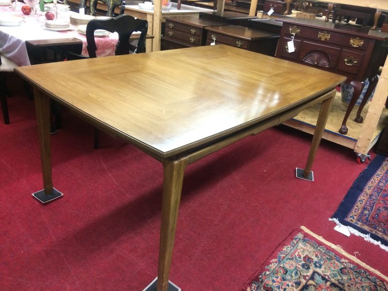 Vintage Dining Table, Mid Century Modern Table, Table with Two Leaves