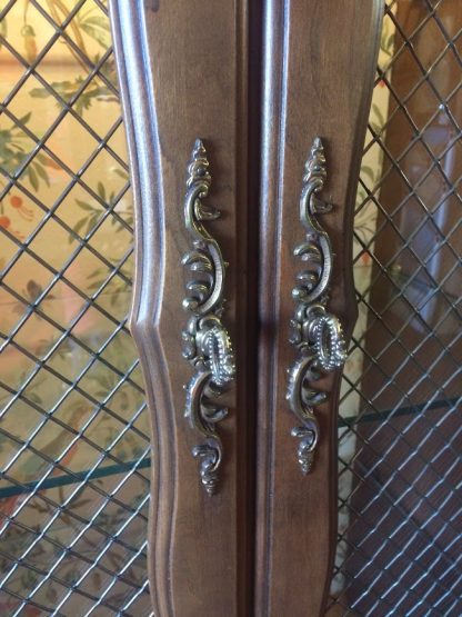 Vintage French Style Cabinet, French Provincial Curio - Image 4