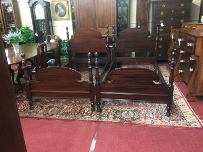 Antique Twin Beds, Mahogany Twin Beds, Twin Poster Beds, Pair of Twin Beds