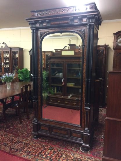 Antique Wardrobe, Victorian Wardrobe, Linen Press, Walnut Wardrobe