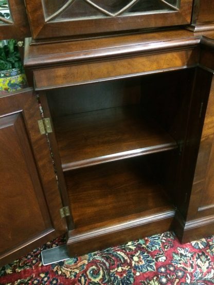 Vintage Mahogany Breakfront, China Cabinet, Federal Style Cabinet - Image 5