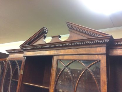 Vintage Mahogany Breakfront, China Cabinet, Federal Style Cabinet - Image 4