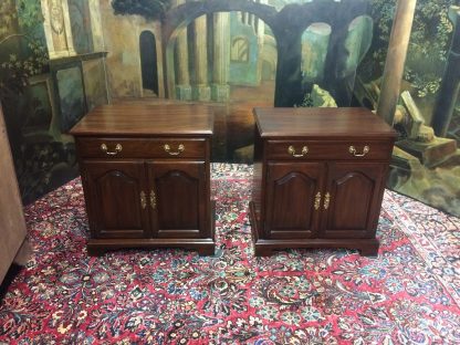 Vintage Nightstands, Henkel Harris Nightstands, Pair of Nightstands Mahogany - Image 3