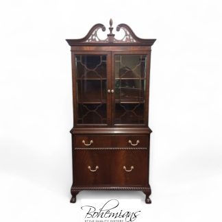 Vintage Mahogany China Cabinet, Vintage China Closet, Display Cabinet, Federal Style