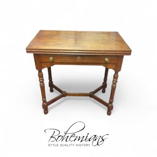 Pennsylvania House Games Table, Oak Games Table