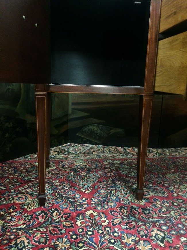 Vintage Kittinger Buffet, Inlaid Mahogany Sideboard - Image 3