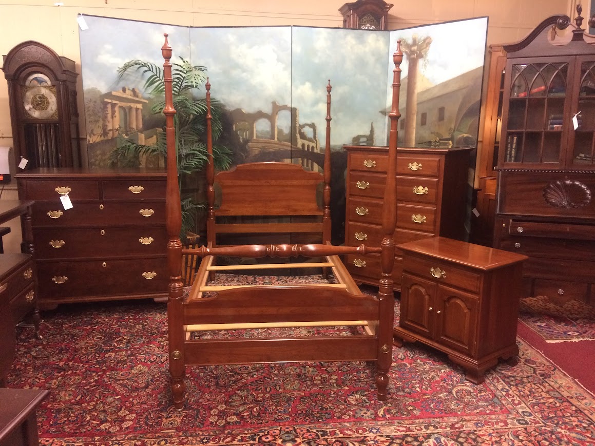 Vintage Poster Bed, Twin Size Poster Bed, Ethan Allen Furniture - Image 2