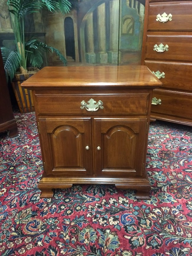 Vintage Ethan Allen Nightstand, Cherry Bedside Cabinet - Image 4