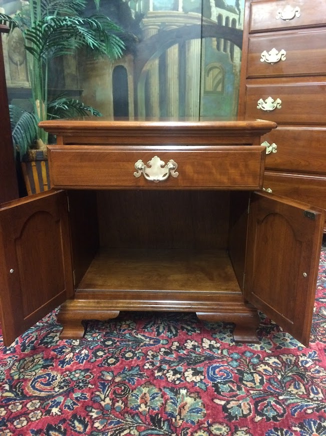 Vintage Ethan Allen Nightstand, Cherry Bedside Cabinet - Image 5