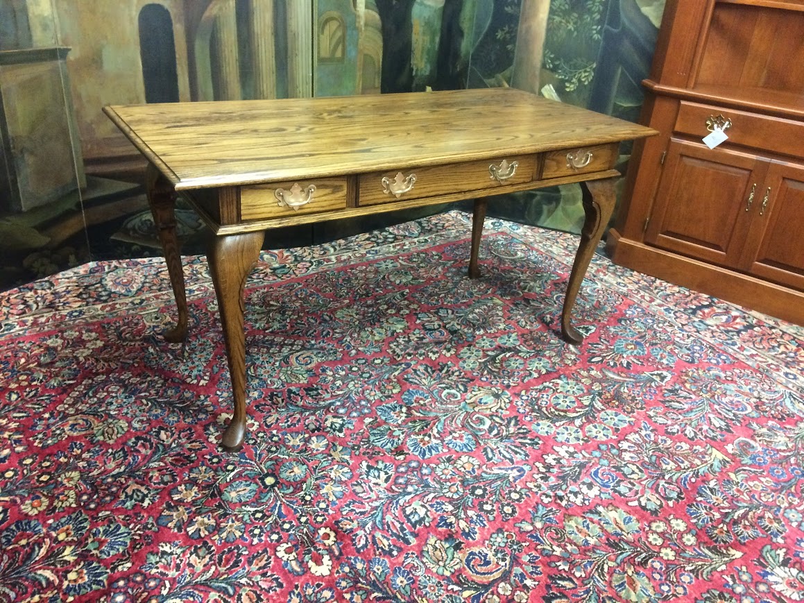 Vintage Oak Desk, Pennsylvania House Furniture - Image 4