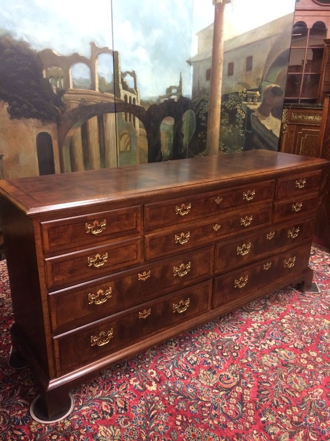 Vintage Dresser, Henredon Aston Court Dresser - Image 11