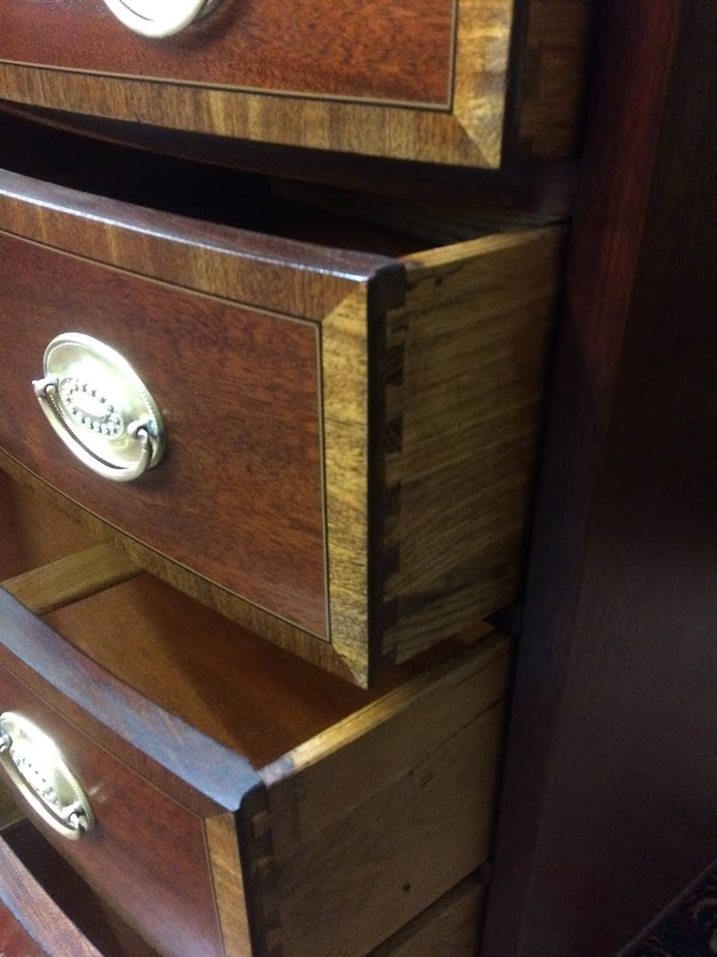Vintage Banded Mahogany Dresser, Double Dresser - Image 8