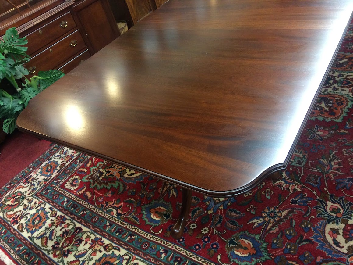 Vintage Dining Table, Mahogany Table, Jamestown Sterling Furniture - Image 8