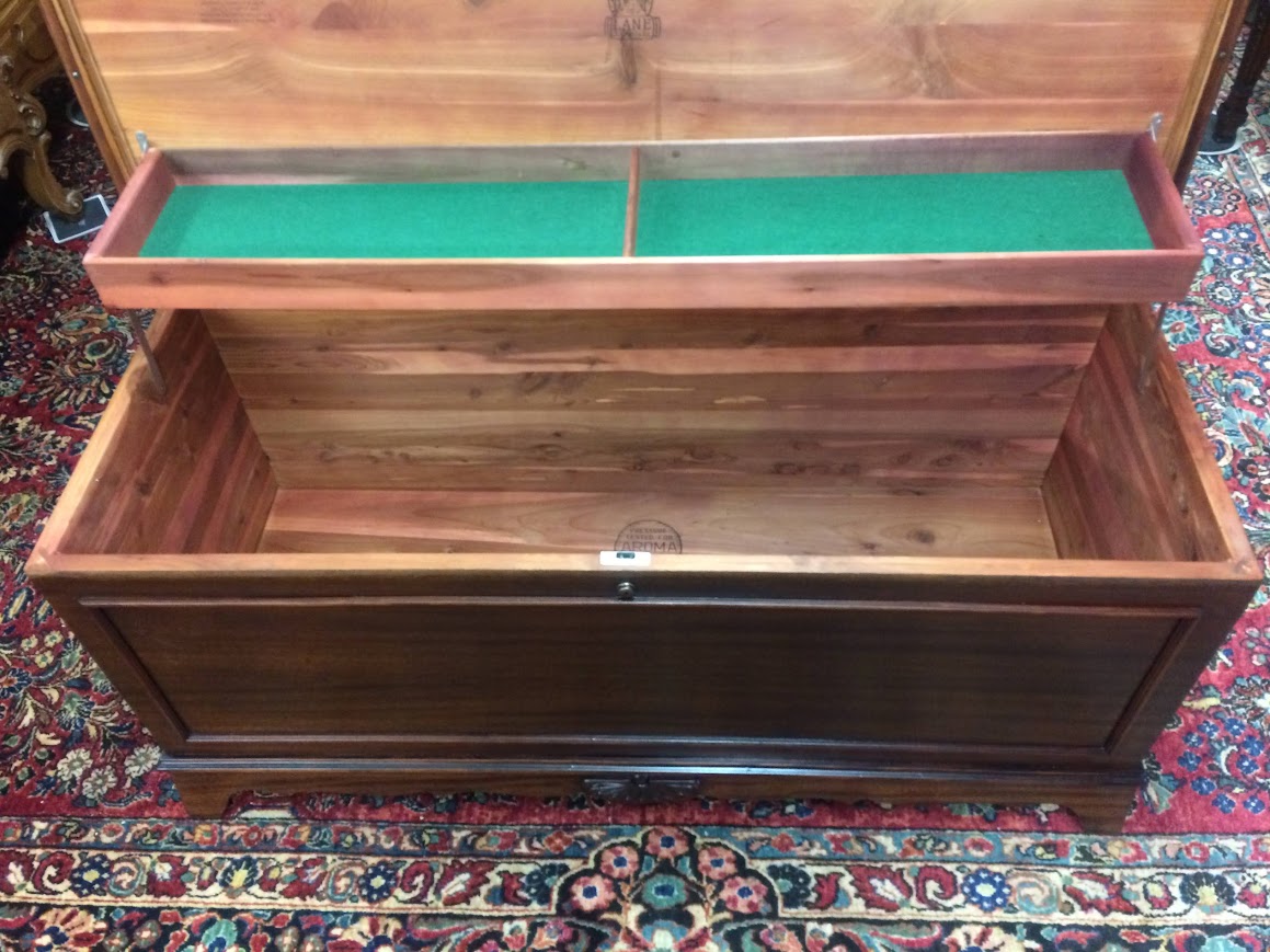 Vintage Cedar and Mahogany Blanket Box, Cedar Chest, Lane Cedar Chest - Image 5