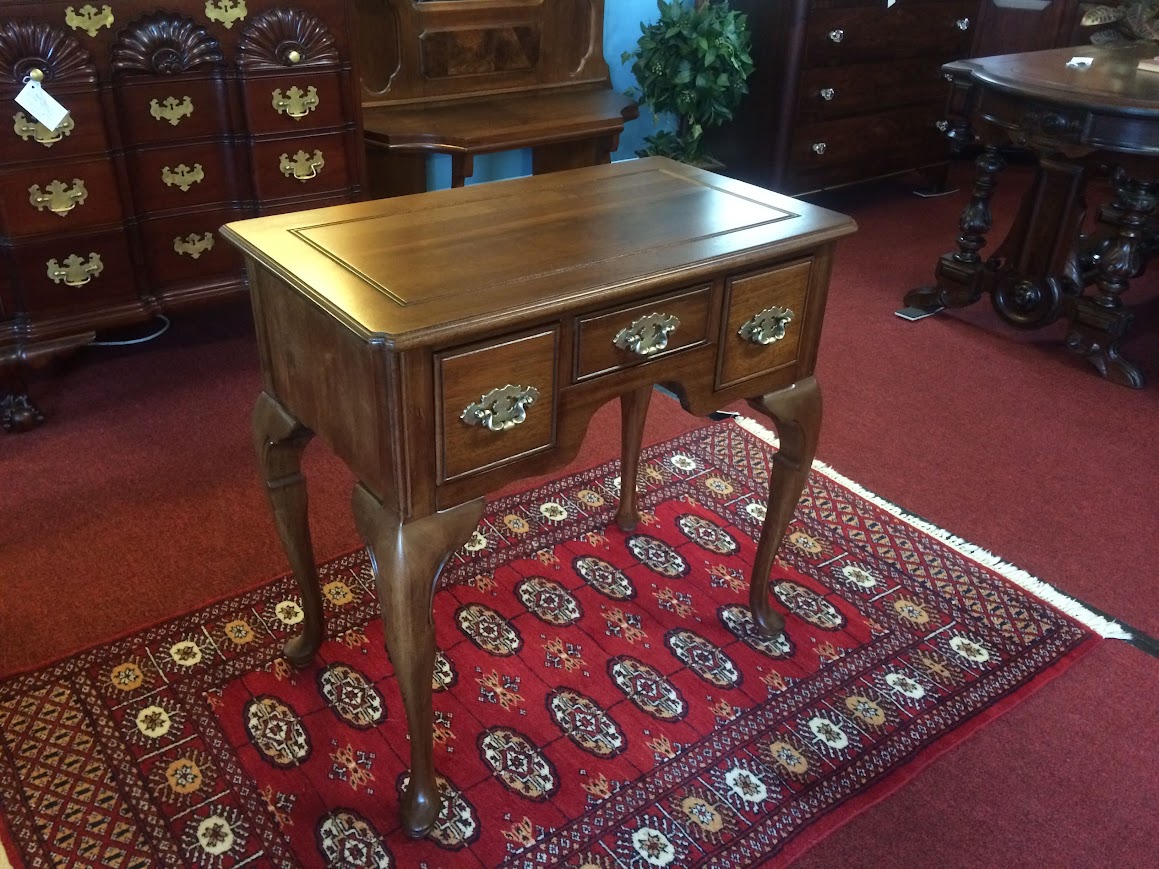 Vintage Hall Table, Davis Furniture - Image 4