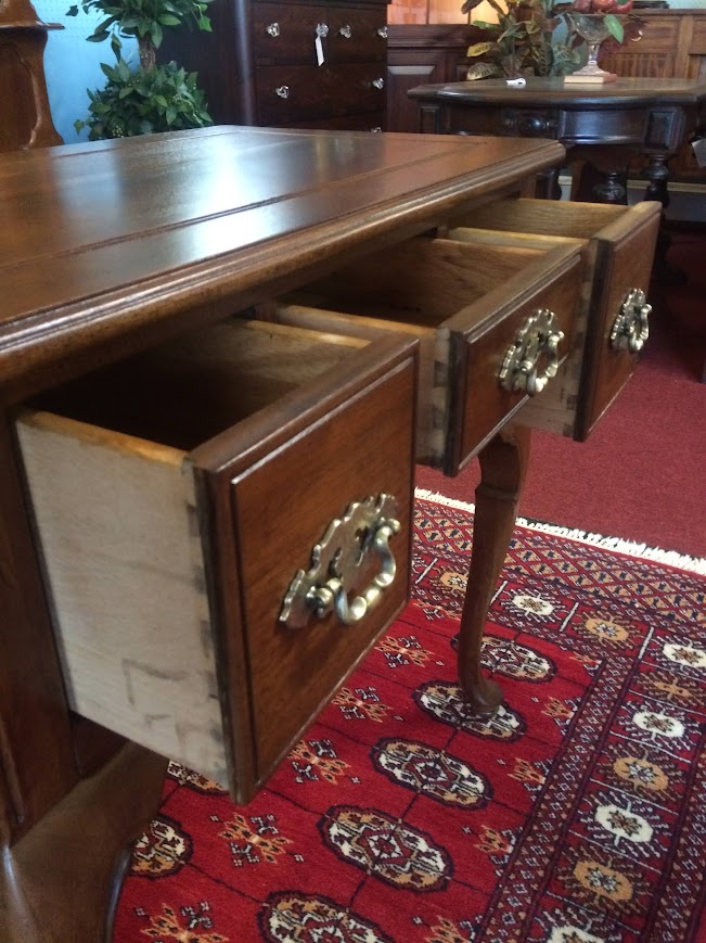 Vintage Hall Table, Davis Furniture - Image 6
