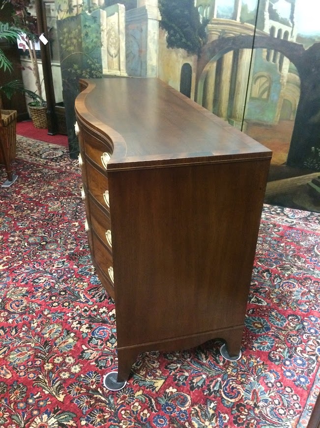Vintage Dresser, Serpentine Dresser, Henredon Furniture - Image 13