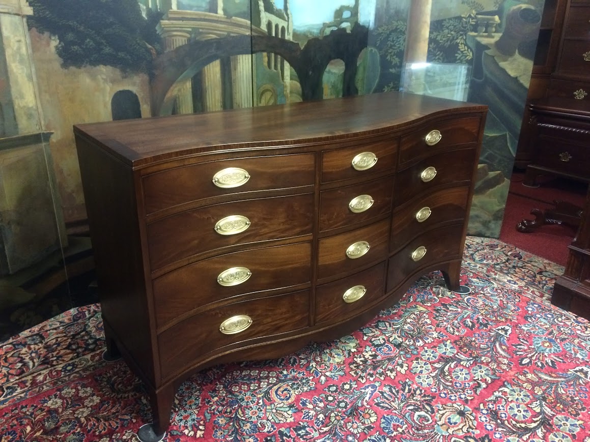 Vintage Dresser, Serpentine Dresser, Henredon Furniture - Image 4