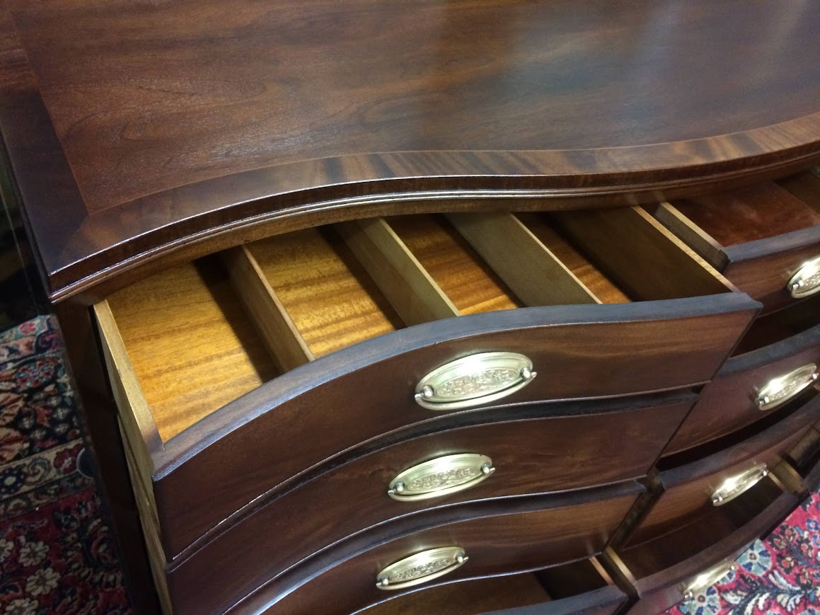 Vintage Dresser, Serpentine Dresser, Henredon Furniture - Image 7