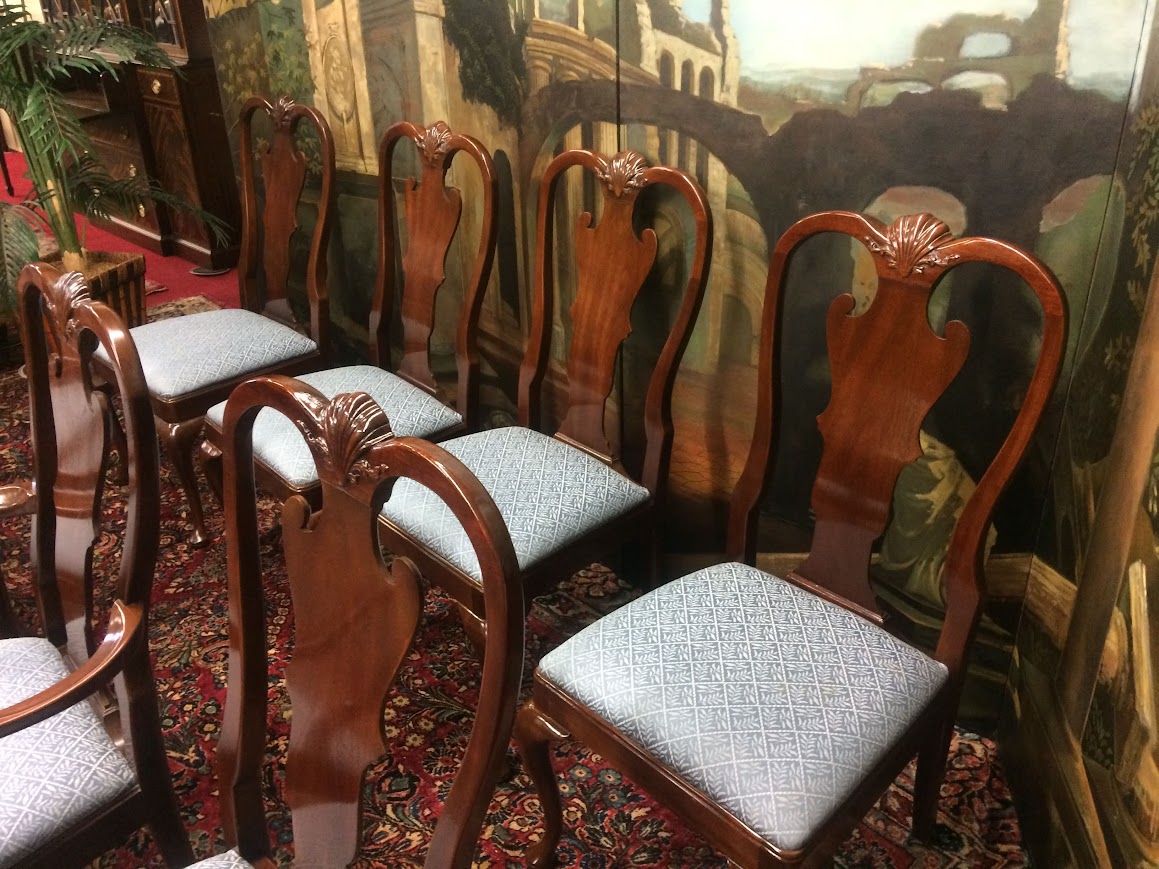 Vintage Queen Anne Dining Chairs, Henredon Furniture, Set of Eight - Image 9