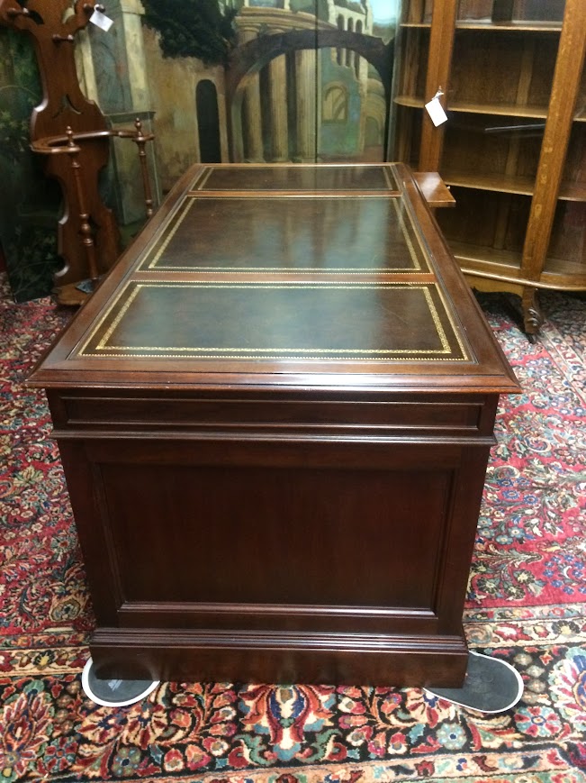 Vintage Executive Desk, Leather Top Desk, Sligh Furniture - Image 16