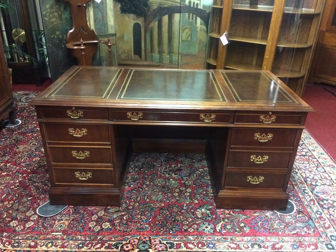 Vintage Executive Desk, Leather Top Desk, Sligh Furniture - Image 3