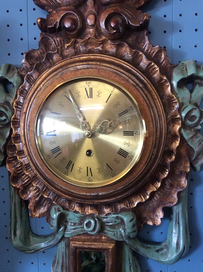 Vintage French Style Wall Clock, Decorator Wall Clock - Image 3