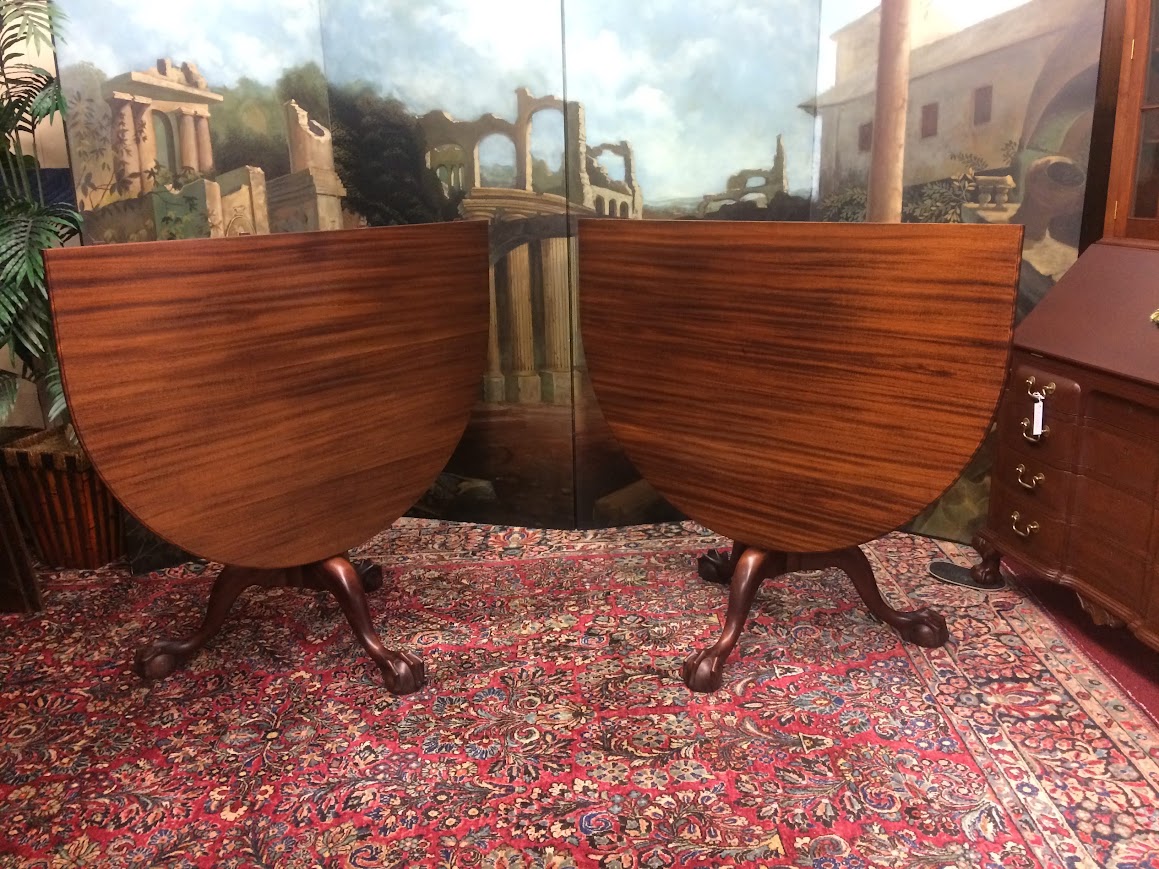 Colonial Style Dining Table, Tilting Dining Table, Mahogany Oval Table - Image 2