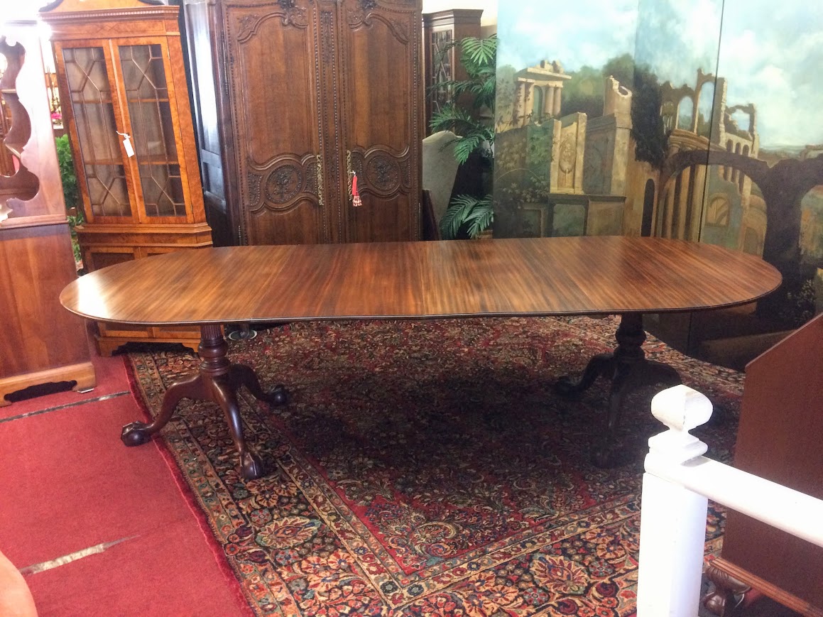 Colonial Style Dining Table, Tilting Dining Table, Mahogany Oval Table - Image 16