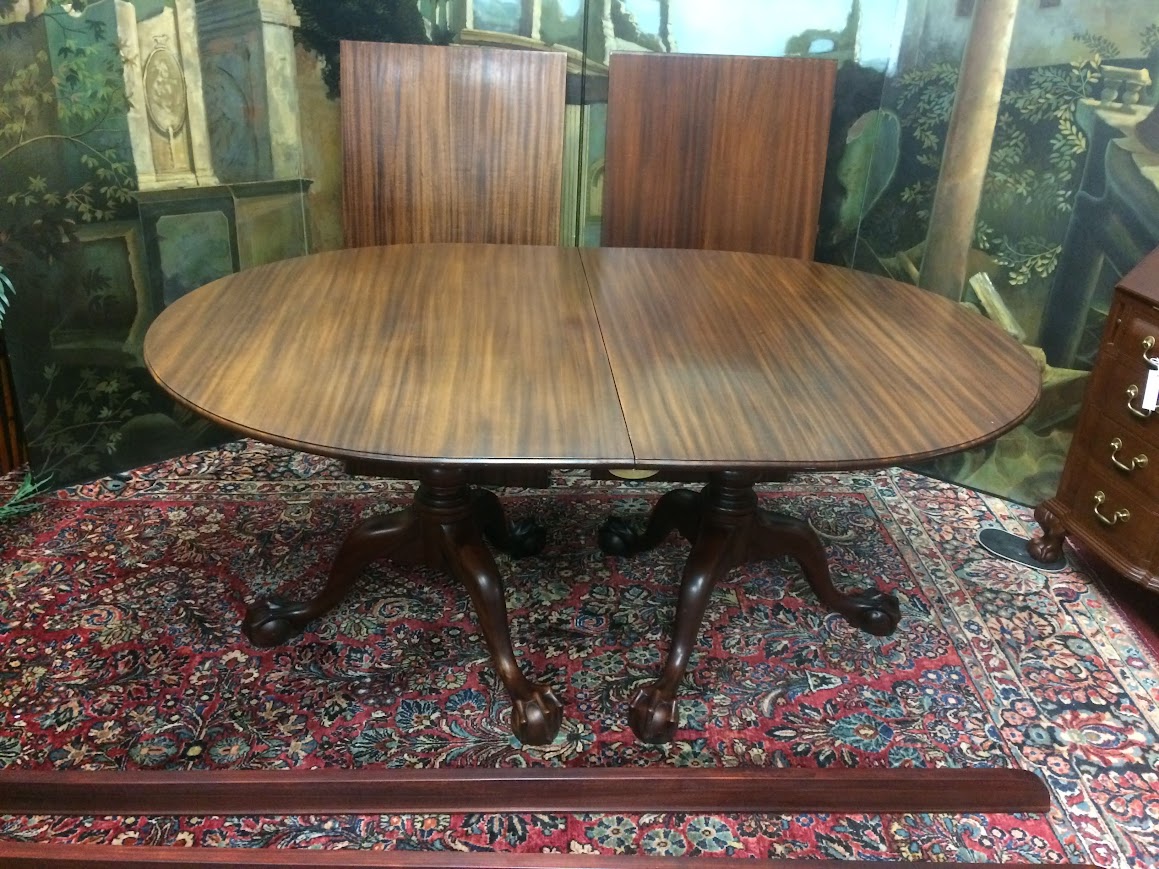Colonial Style Dining Table, Tilting Dining Table, Mahogany Oval Table - Image 4