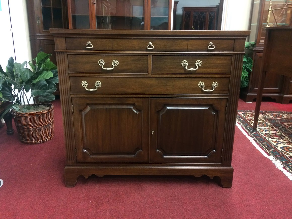 Vintage Server, Mahogany Server, Georgetown Galleries - Image 2
