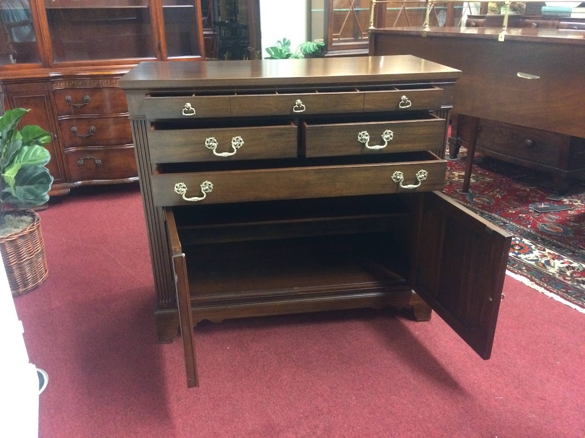 Vintage Server, Mahogany Server, Georgetown Galleries - Image 10