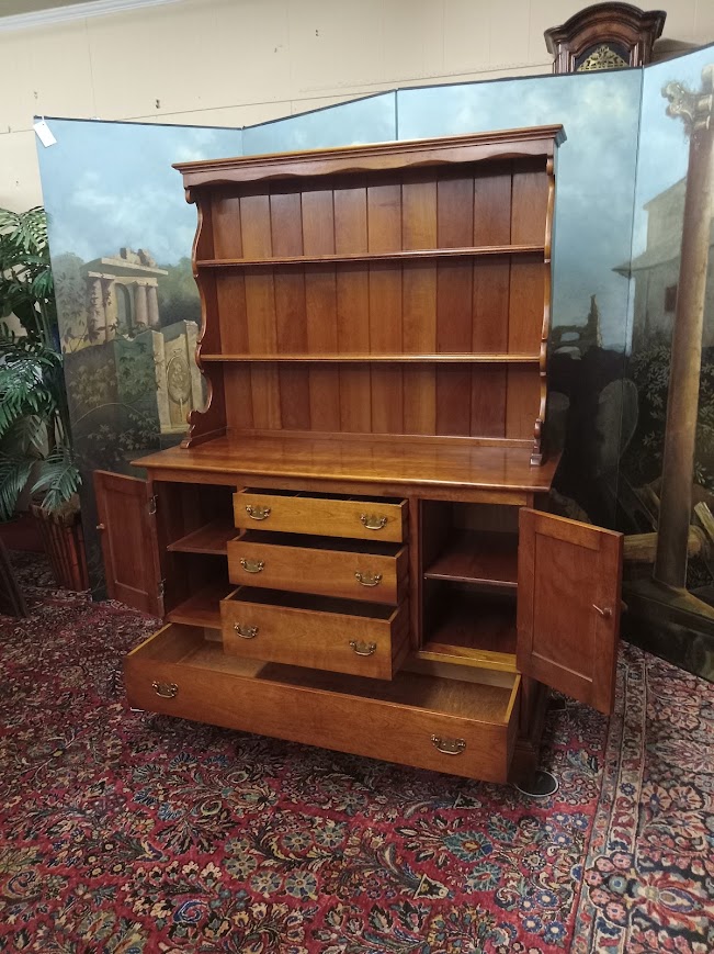 Vintage Welsh Cupboard, Stickley Furniture - Image 9