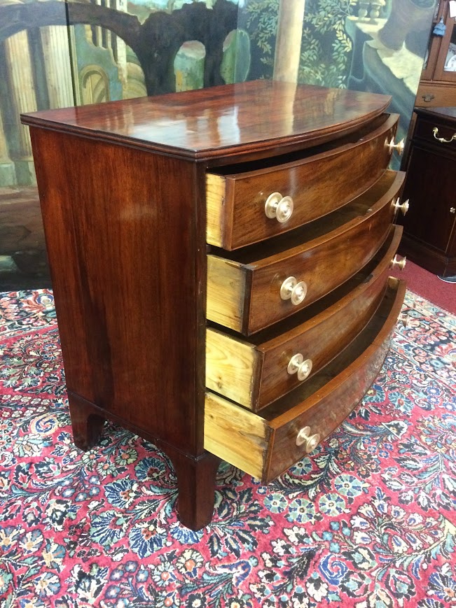 Antique Bowfront Chest, Mahogany Chest of Drawers - Image 7