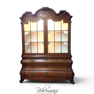 Vintage China Cabinet, Henredon Furniture, Dorothy Draper Collection